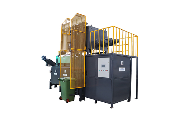 紙盒泡沫就地分揀 果蔬垃圾現(xiàn)場“壓榨”，這個市場果蔬垃圾這樣減量